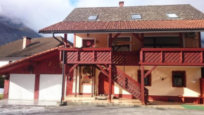 Гостиница Apartmaji Zajček, Мойстрана